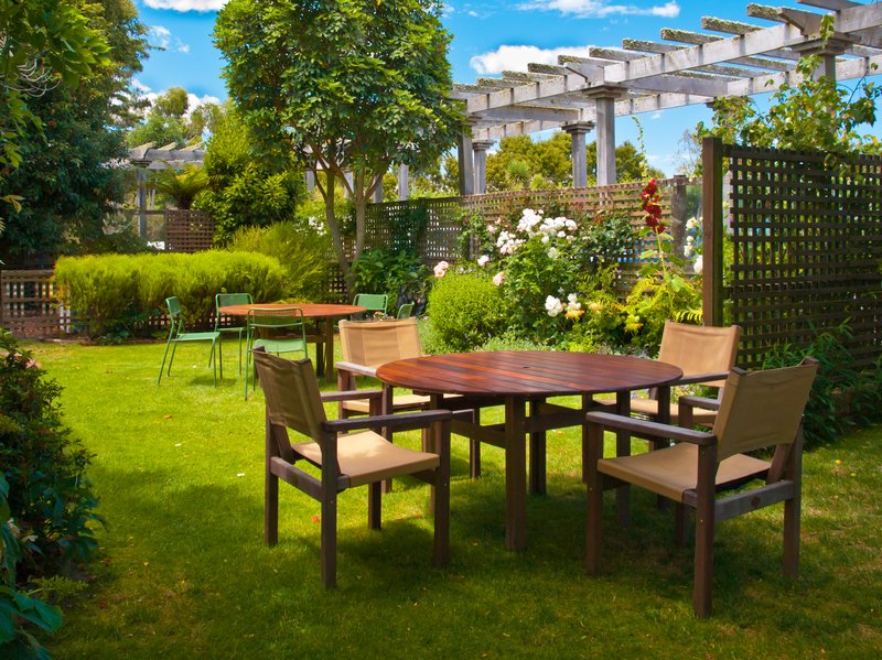 jardin-verde-comedor